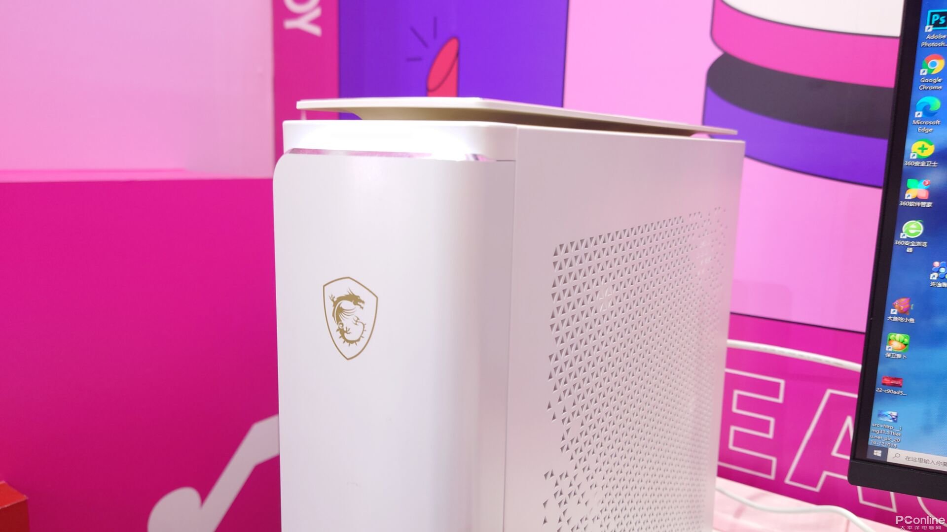 迷你主机平面设计：微缩世界中的艺术奇迹