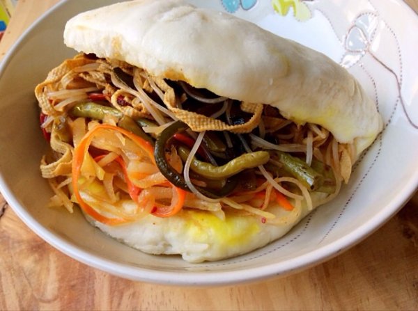 饼夹菜平面设计图纸：美食界的艺术画卷